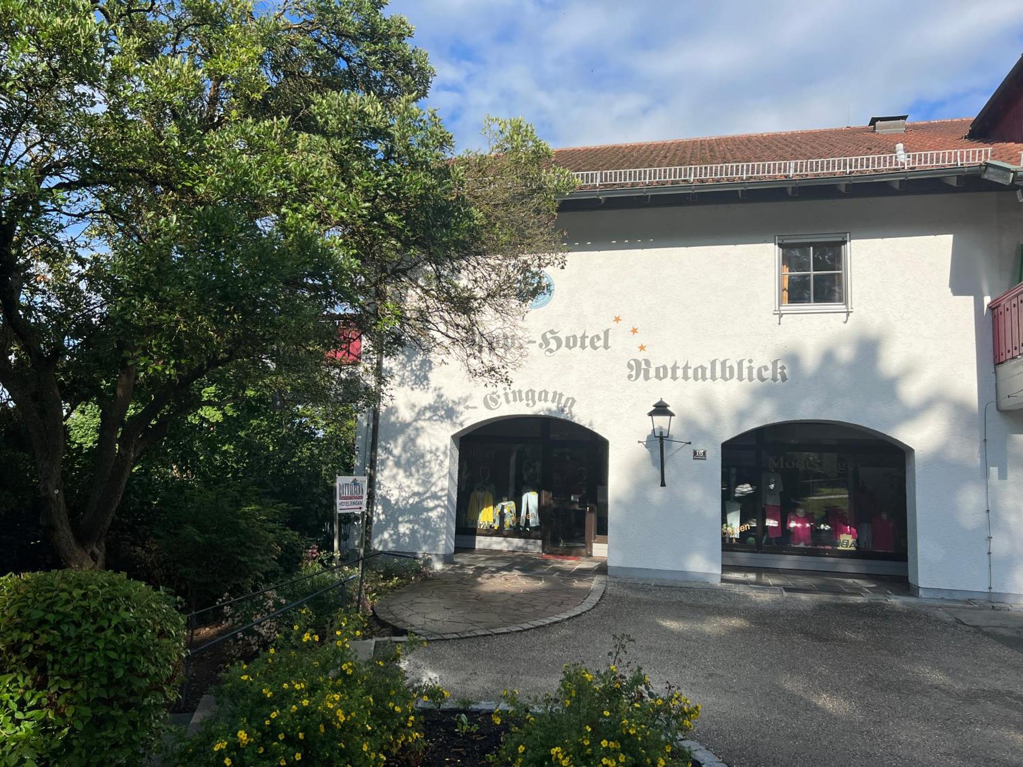 Appartement Mit Bademantelgang Zur Wohlfuehltherme Bad Griesbach  Exterior photo